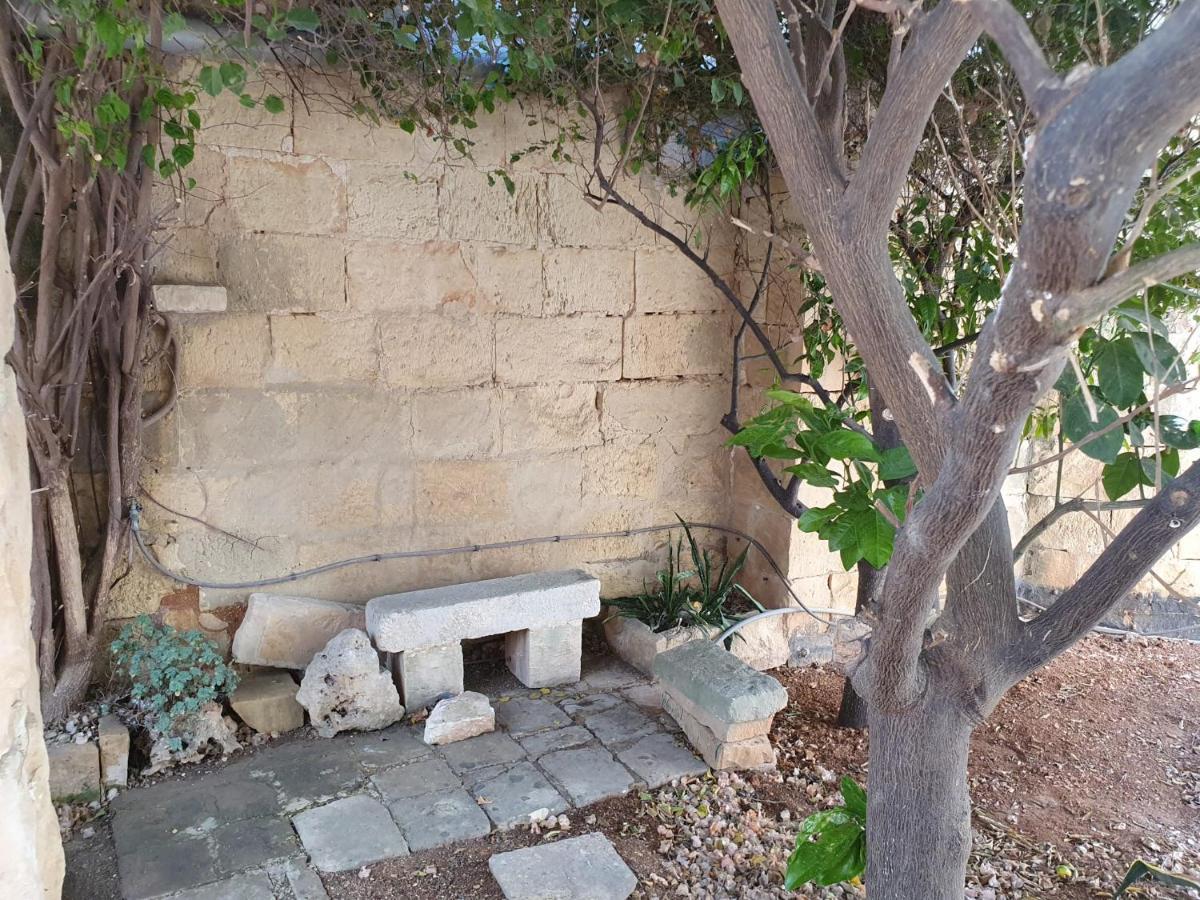Ave Maria Guest House Saint Julian's Bagian luar foto