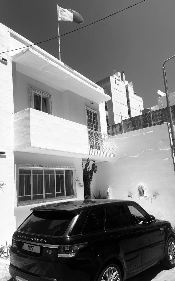 Ave Maria Guest House Saint Julian's Bagian luar foto